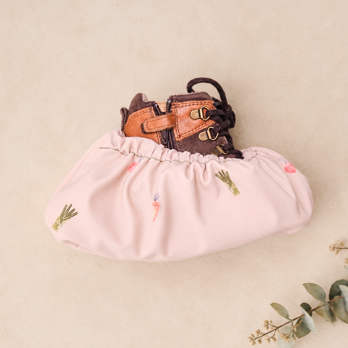 Schnittmuster Schuhüberzieher nähen – Überziehschuhe für Kinder/Erwachsene